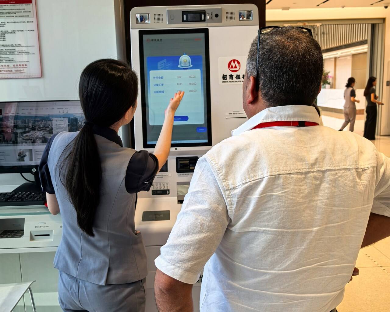 最新医保卡提取现金方法自助提款机方法分析(最方便真实的黔西医疗保障卡怎么提取现金方法)